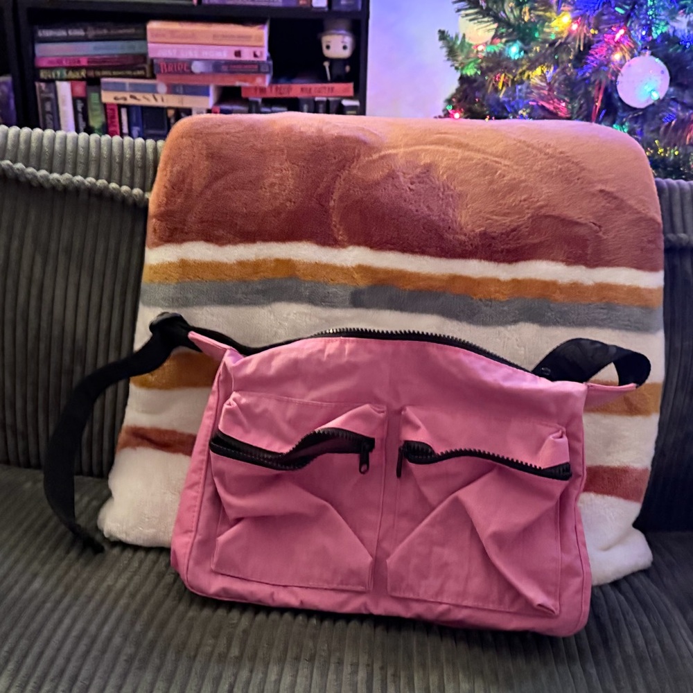 BAGGU Pink Crossbody Bag